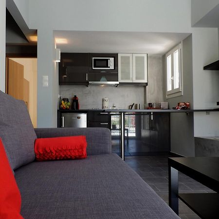 Apartment In The Centre Of เอเธนส์ ภายนอก รูปภาพ