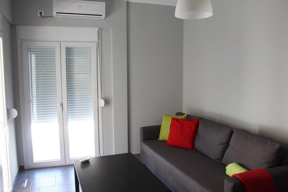 Apartment In The Centre Of เอเธนส์ ภายนอก รูปภาพ