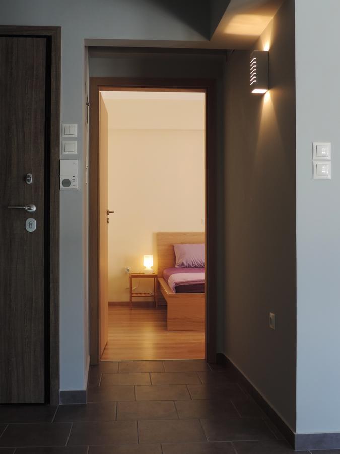 Apartment In The Centre Of เอเธนส์ ภายนอก รูปภาพ